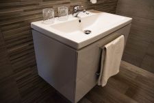 Rodinný penzion v klidné vesničce v podhůří Brd - 4 moderní apartmány se 4 lůžky, jídelnou, kuchyní a vlastním sociálním zařízením.